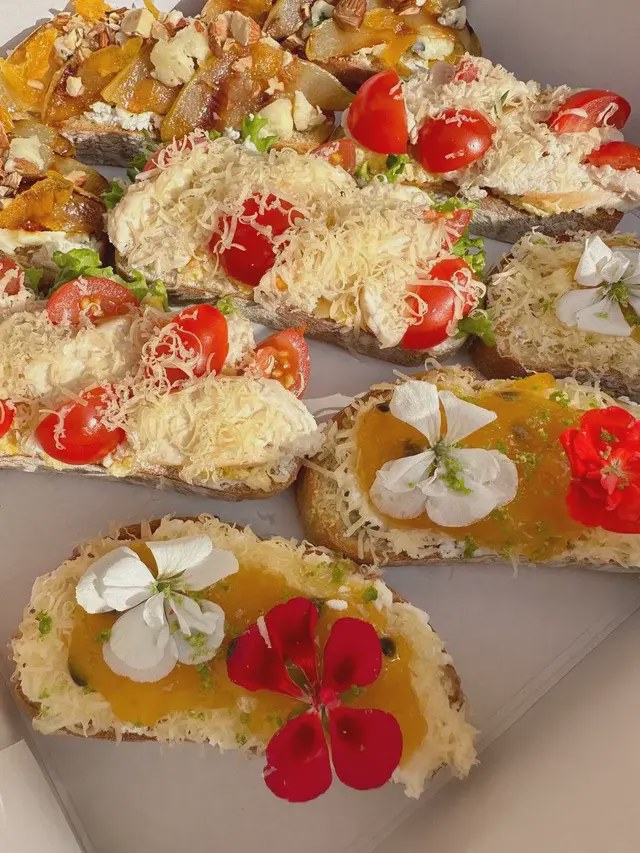 Брускетты "Три вкуса" 9 шт